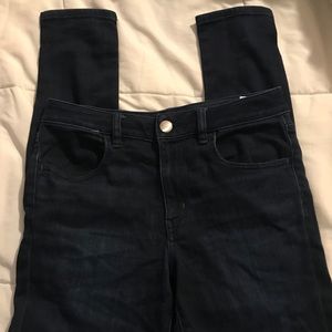 American Eagle Hi-Rise Jeans